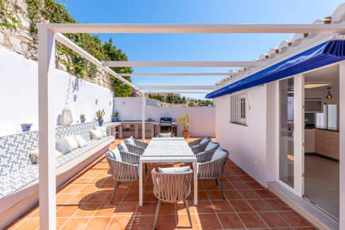 New charming house 150 meters from the beach - jacques Olivier Marbella