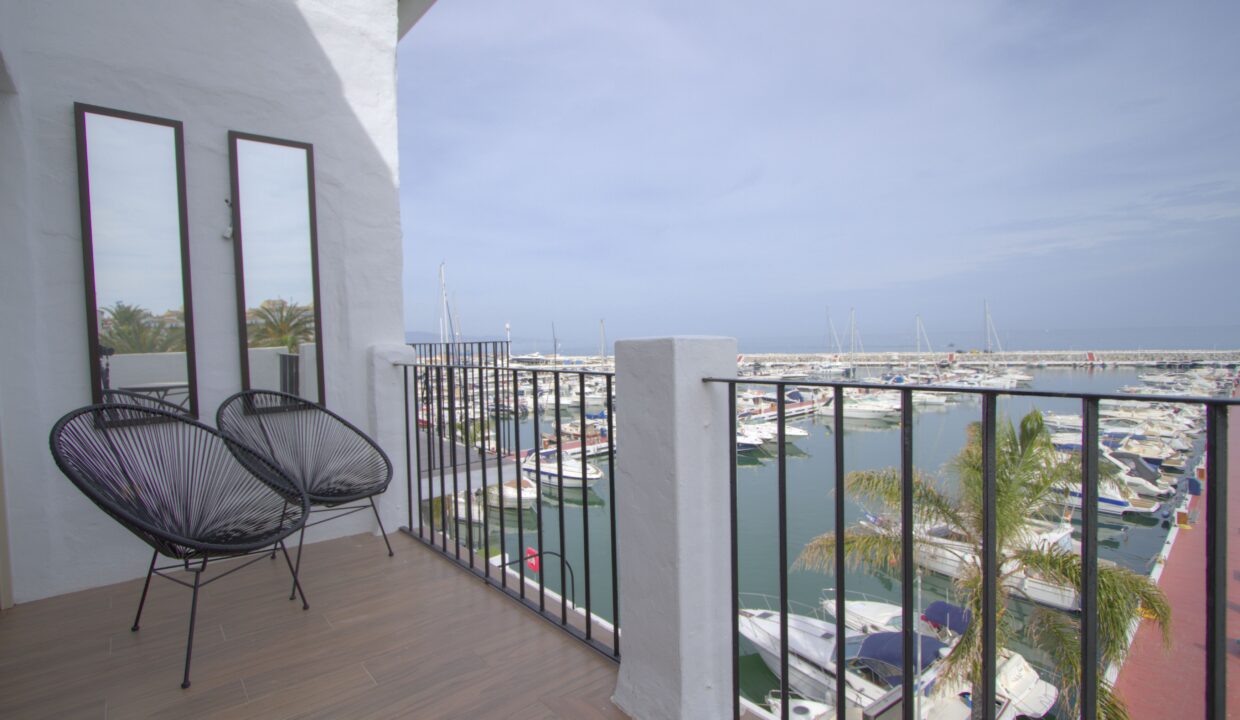 Puerto Banús Luxury Penthouse Holiday home - jacques Olivier Marbella