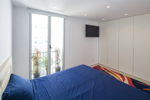 Bedroom2 2 bedroom apartment for rent in Puerto Banus, beachside, sea views, Marbella, Costa del Sol