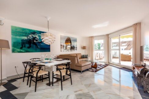 Puerto Banús 3 bedroom apartment with sea views - Jacques Olivier Marbella
