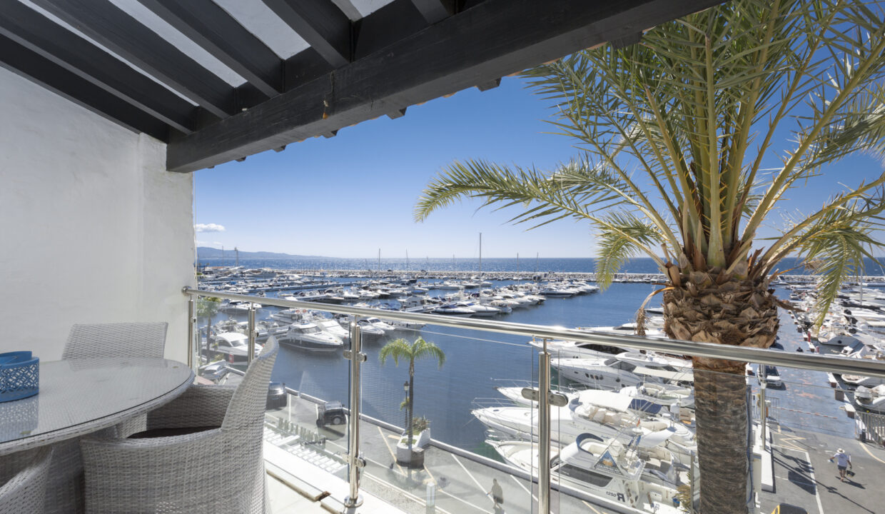 Available First Line Luxury Apartment in Puerto Banus - Jacques Olivier Marbella