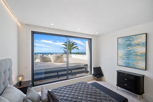 bedroom with views - Spectacular Villa with Panoramic Sea Views, Rio Real, Marbella - Jacques Olivier Marbella