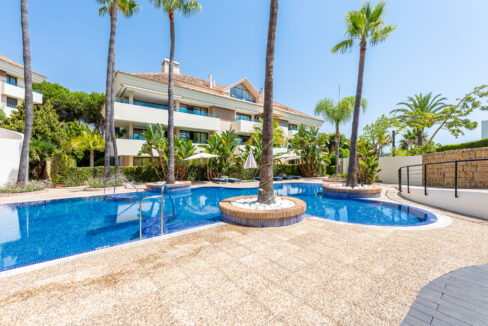 Los Monteros Playa, luxury penthouse on the beach front - Jacques Olivier Marbella