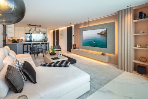 Sea views luxury apartment in Puerto Banus