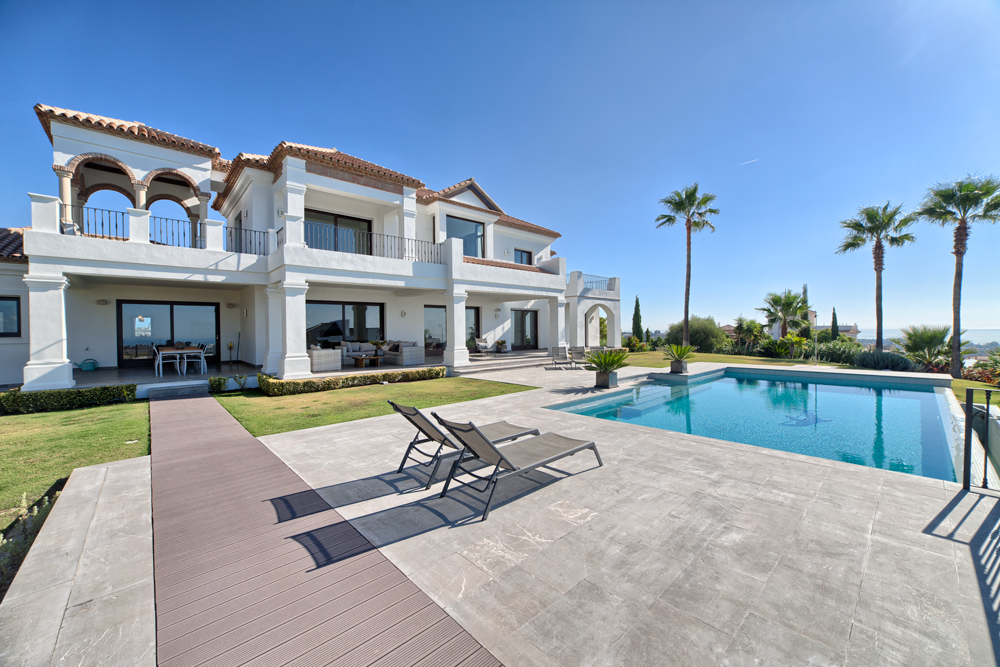 Villa for sale in Benahavis villa with spectacular views - Jacques olivier Marbella
