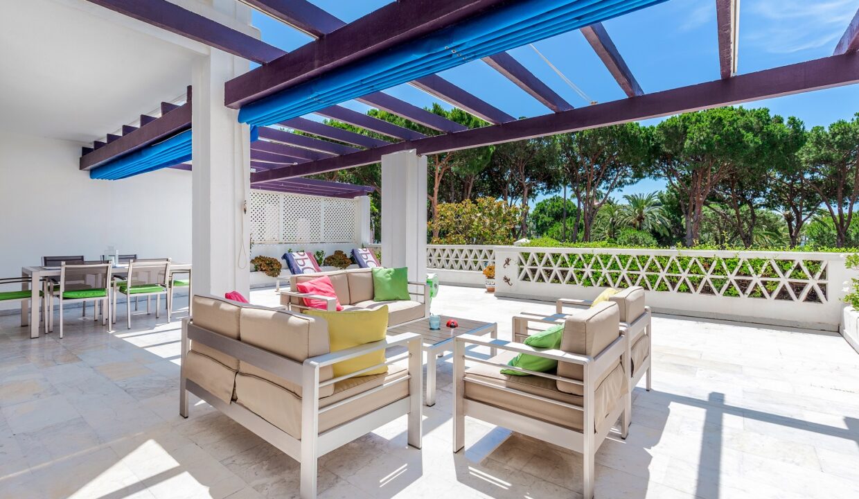 Holiday rental in Playas del Duque (Puerto Banús)- Jacques Olivier Marbella
