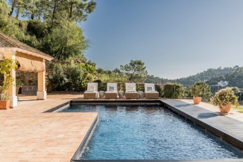 7 Bed Villa for Sale in El Madroñal, Benahavis - jacques Olivier Marbella