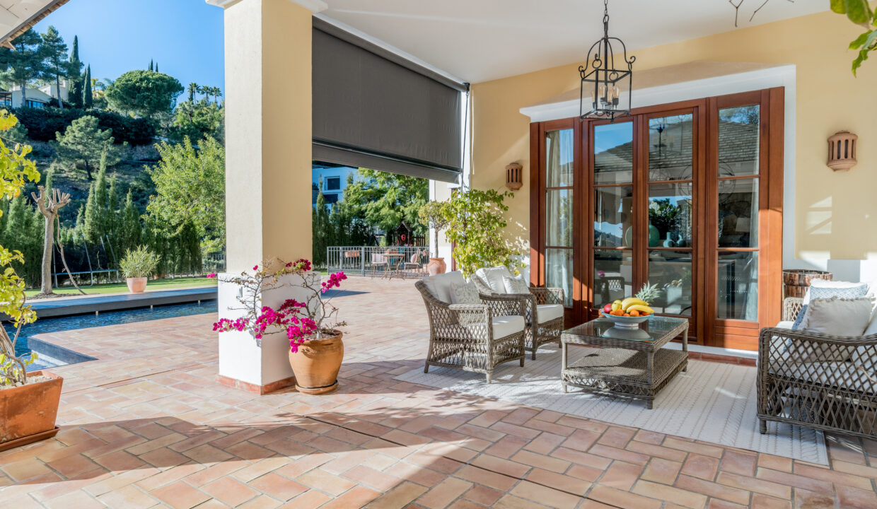 Terrace - 7 Bed Villa for Sale in El Madroñal, Benahavis - Jacques Olivier Marbella