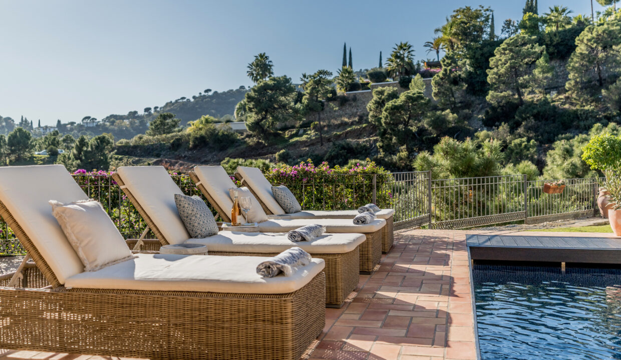 sunningy - 7 Bed Villa for Sale in El Madroñal, Benahavis - Jacques Olivier Marbella