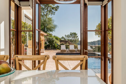 views - 7 Bed Villa for Sale in El Madroñal, Benahavis - Jacques Olivier Marbella