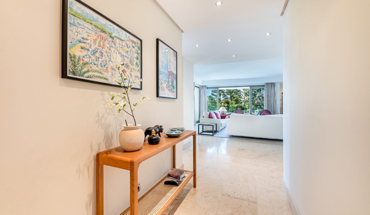 Sales and Rentals - Jacques Olivier Marbella