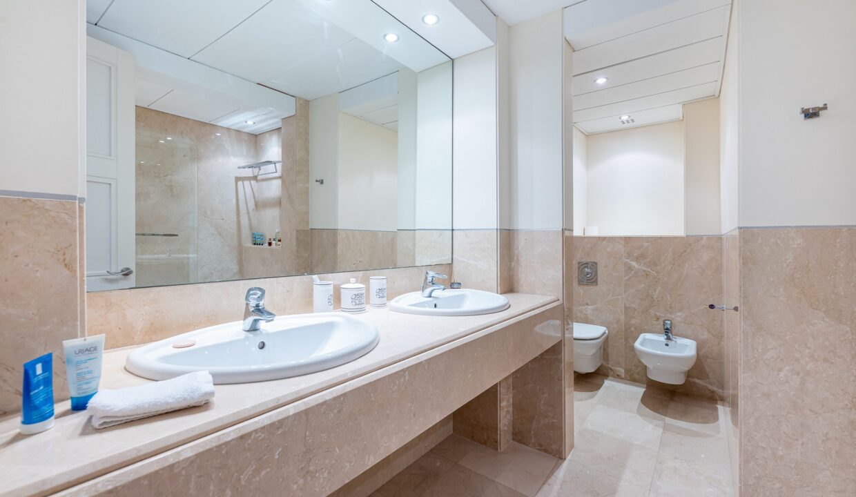 Sales and Rentals - Jacques Olivier Marbella