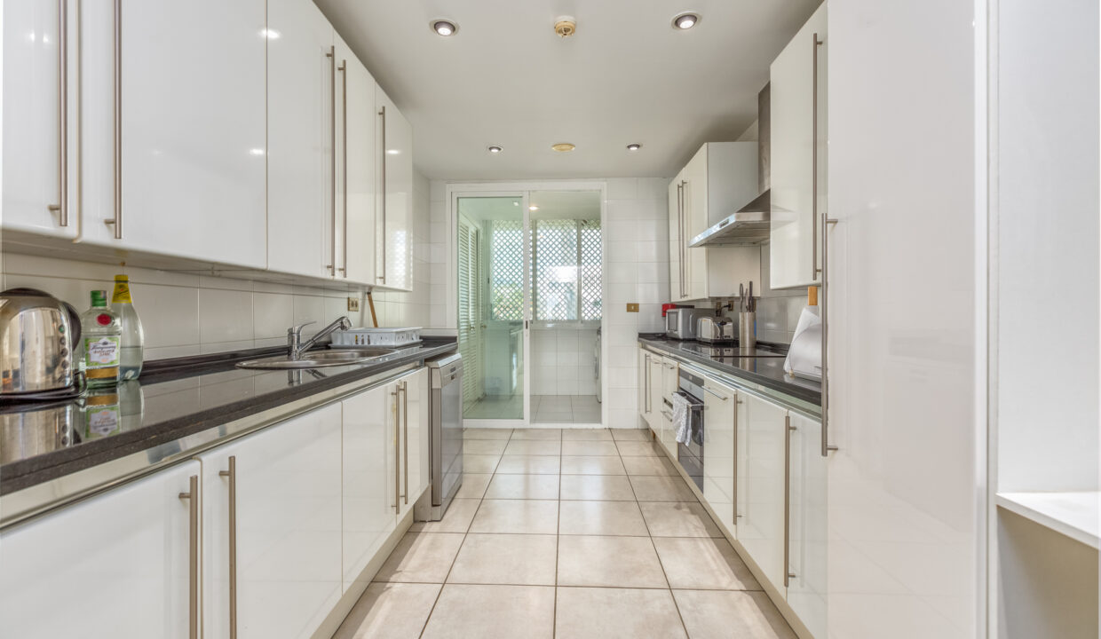Sales and Rentals - Jacques Olivier Marbella