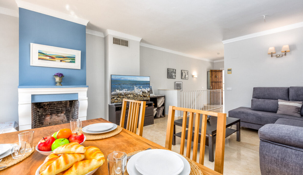 Marbella holiday townhouse with a rooftop terrace - Jacques Olivier Marbella