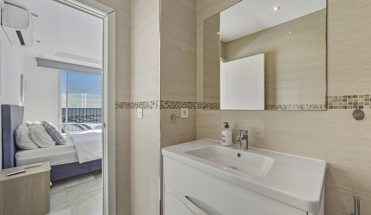 PUERTO_BANUS_By_JOM_005