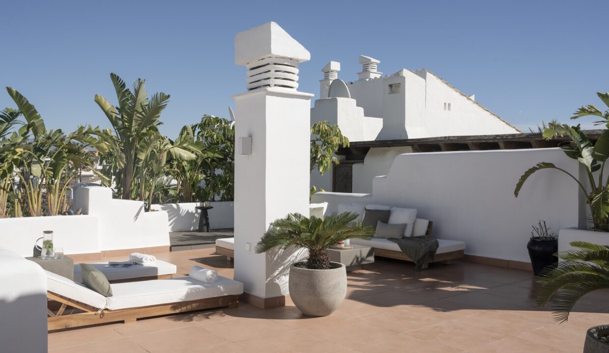 Penthouses for sale in Alcazaba Beach, Estepona - Jacques Olivier Marbella