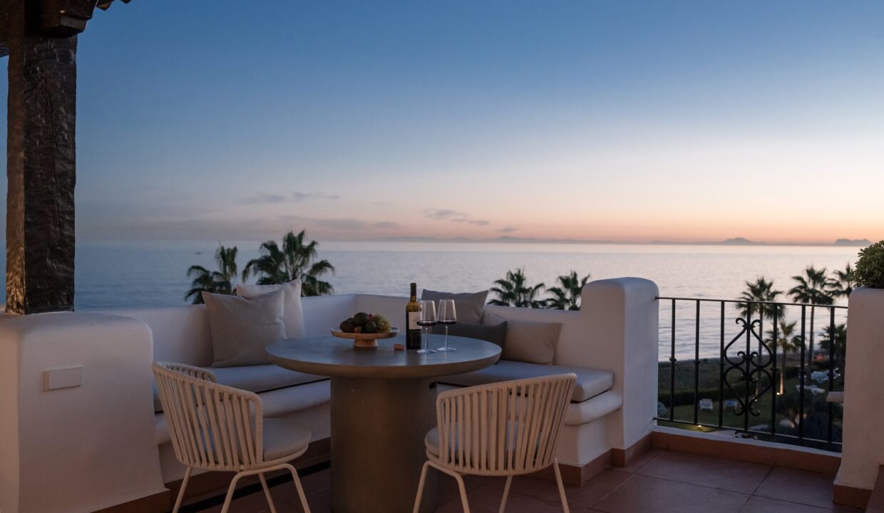 Property for sale in Alcazaba Beach - Jacques Olivier Marbella