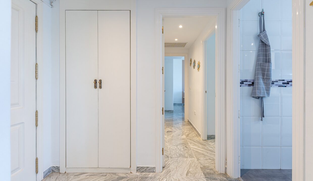 Sales and Rentals - Jacques Olivier Marbella