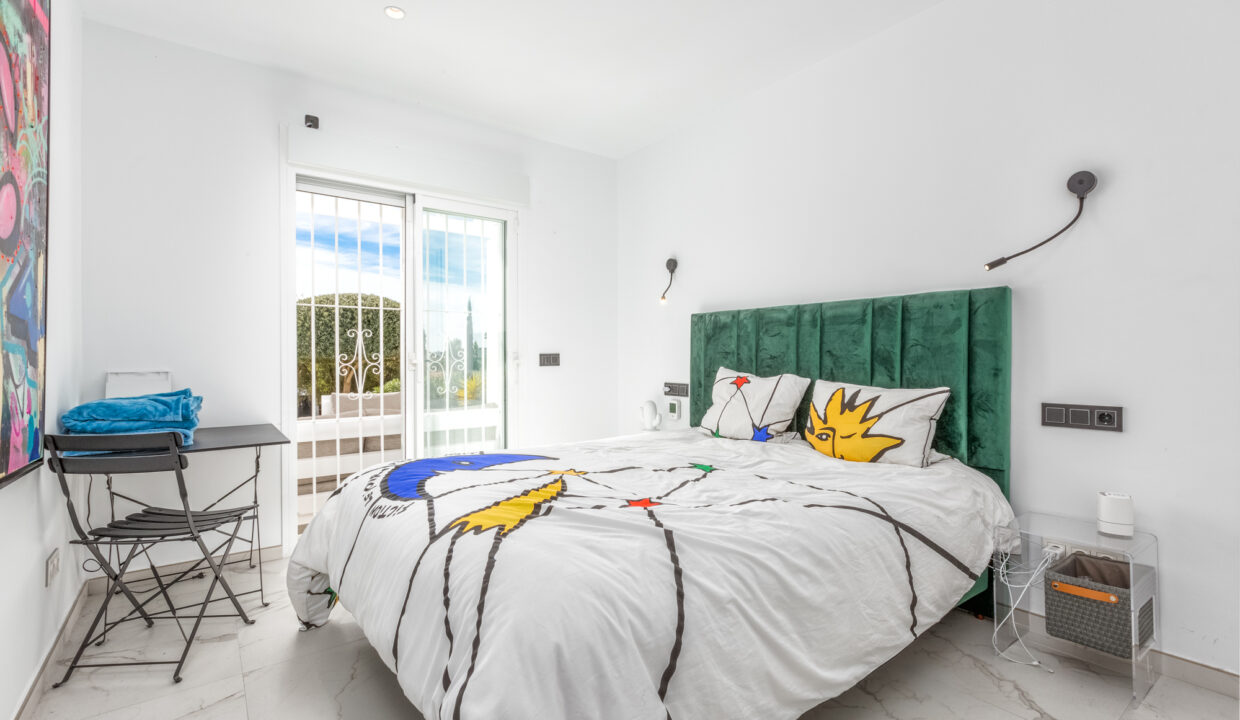 Sales and Rentals - Jacques Olivier Marbella