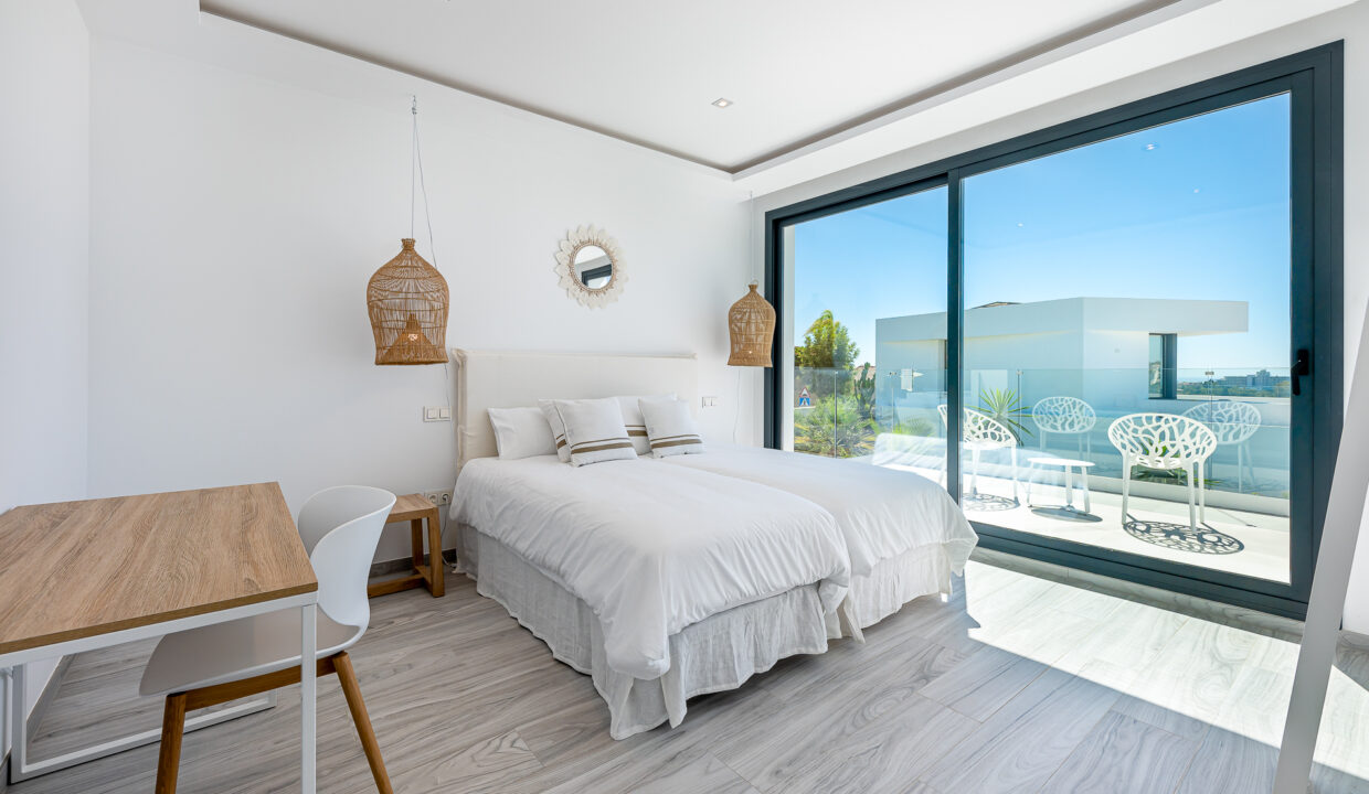Luxury Costa del Sol Villa with Sea Views for vacations - Jacques Olivier Marbella