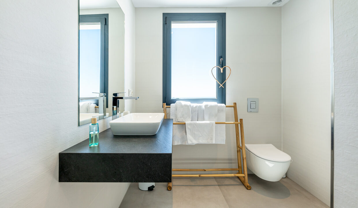 Sales and Rentals - Jacques Olivier Marbella