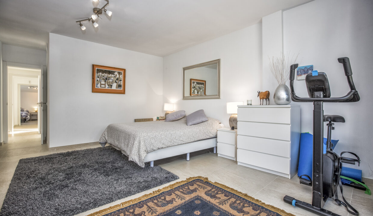 Sales and Rentals - Jacques Olivier Marbella
