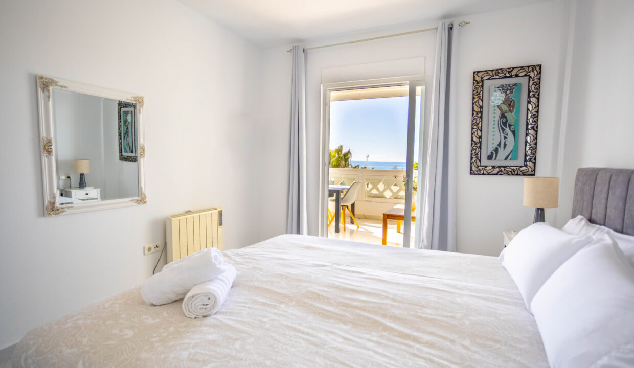 3 bedroom holiday rental in Playa Roccio - Jacques Olivier Marbella