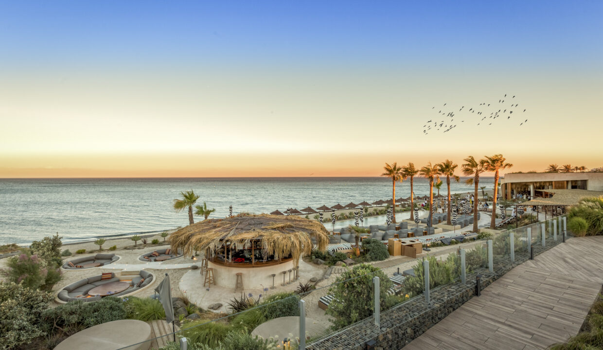The Edge: Luxury Apartment for rent in Estepona - Jacques Olivier Marbella