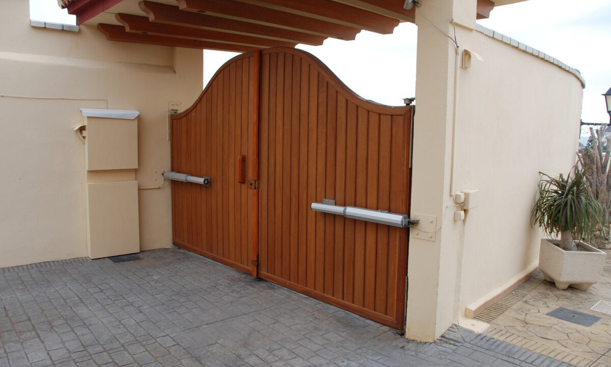 Bungalow for sale in Málaga Estepona Costa del Sol Spain - Jacques Olivier Marbella