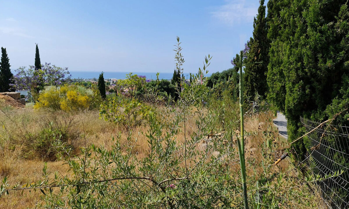 Residential Plot for sale in Málaga Los Flamingos Costa del Sol Spain - Jacques Olivier Marbella