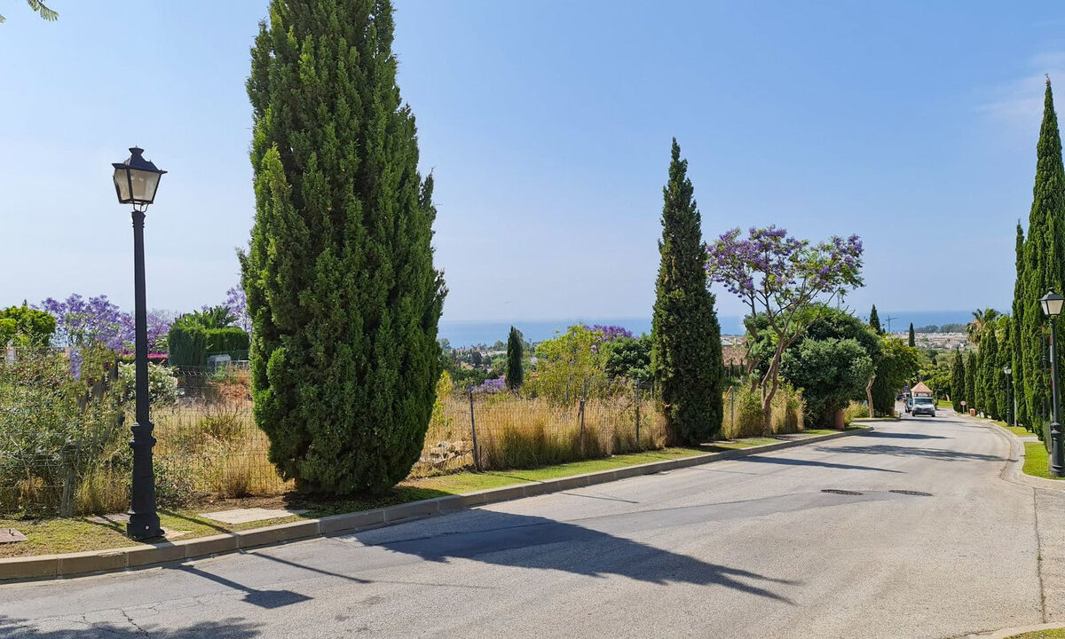 Residential Plot for sale in Málaga Los Flamingos Costa del Sol Spain - Jacques Olivier Marbella