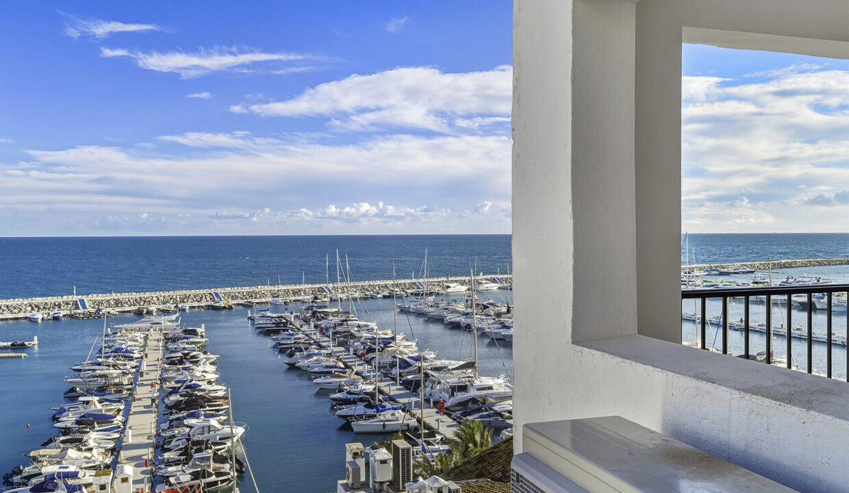 PUERTO_BANUS_2D_BY_JOM_012