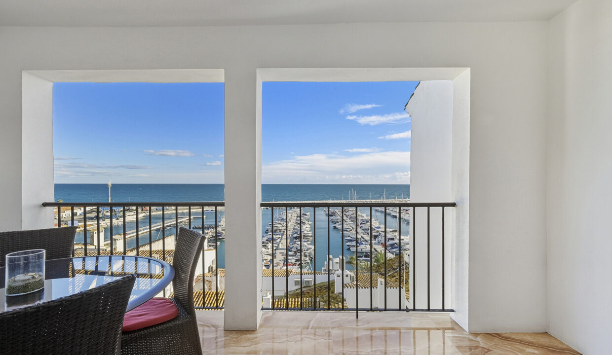 Rent holiday home n Puerto Banus from €99 - Jacques Olivier Marbella