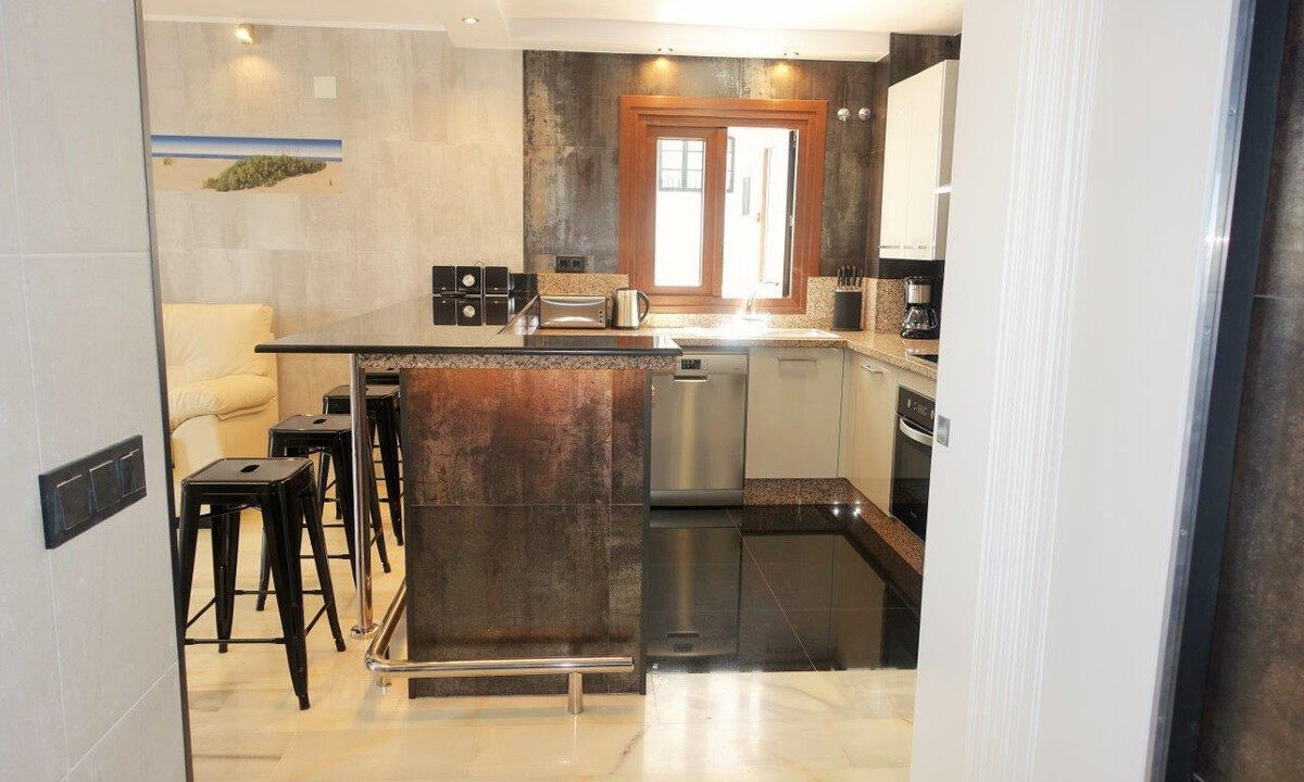 Middle Floor Apartment for sale in Málaga Puerto Banús Costa del Sol Spain - Jacques Olivier Marbella