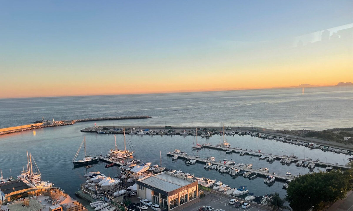 Penthouse for sale in Málaga Estepona Costa del Sol Spain - Jacques Olivier Marbella