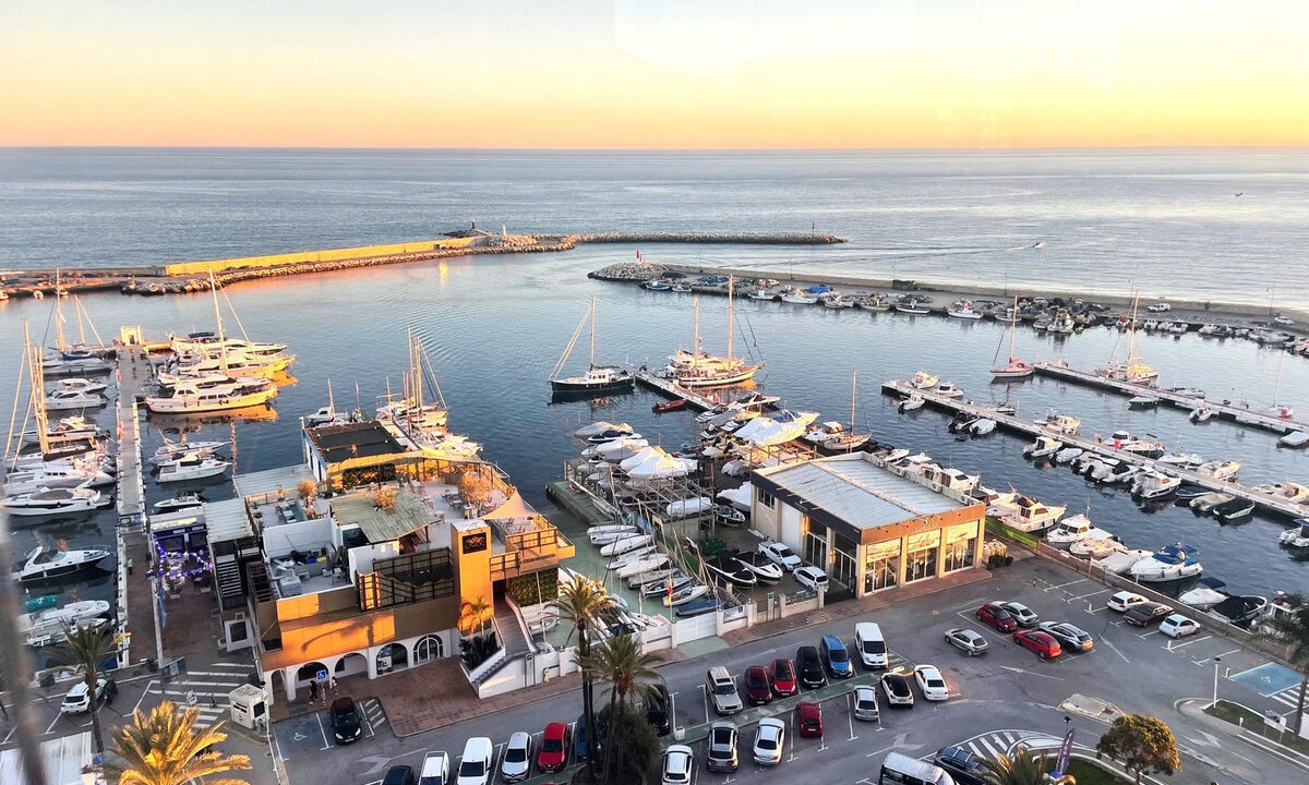 Penthouse for sale in Málaga Estepona Costa del Sol Spain - Jacques Olivier Marbella