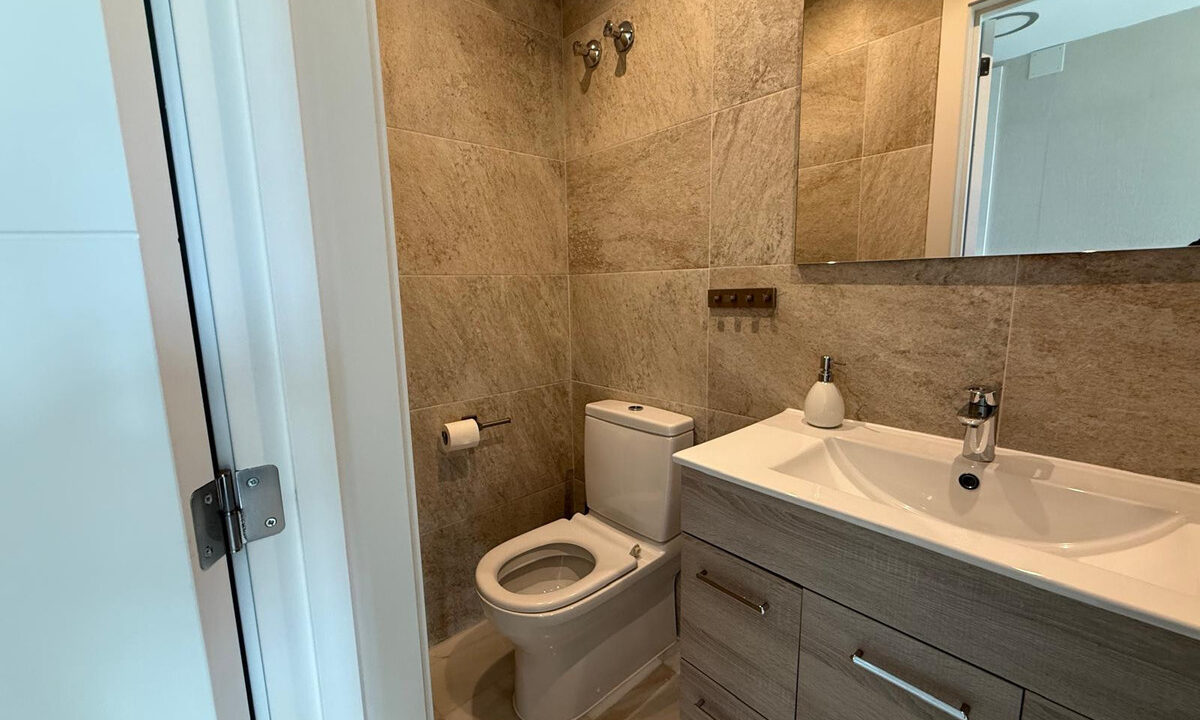 Middle Floor Apartment for sale in Málaga Puerto Banús Costa del Sol Spain - Jacques Olivier Marbella