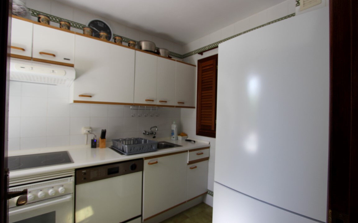 Middle Floor Apartment for sale in Málaga Estepona Costa del Sol Spain - Jacques Olivier Marbella