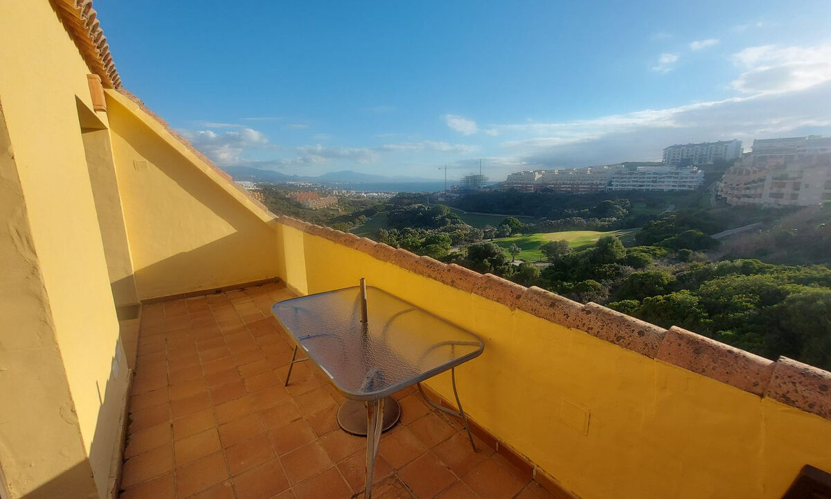Penthouse for sale in Málaga La Duquesa Costa del Sol Spain - Jacques Olivier Marbella