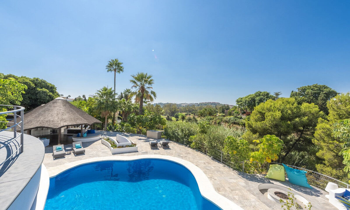 Detached Villa for sale in Málaga Nueva Andalucía Costa del Sol Spain - Jacques Olivier Marbella