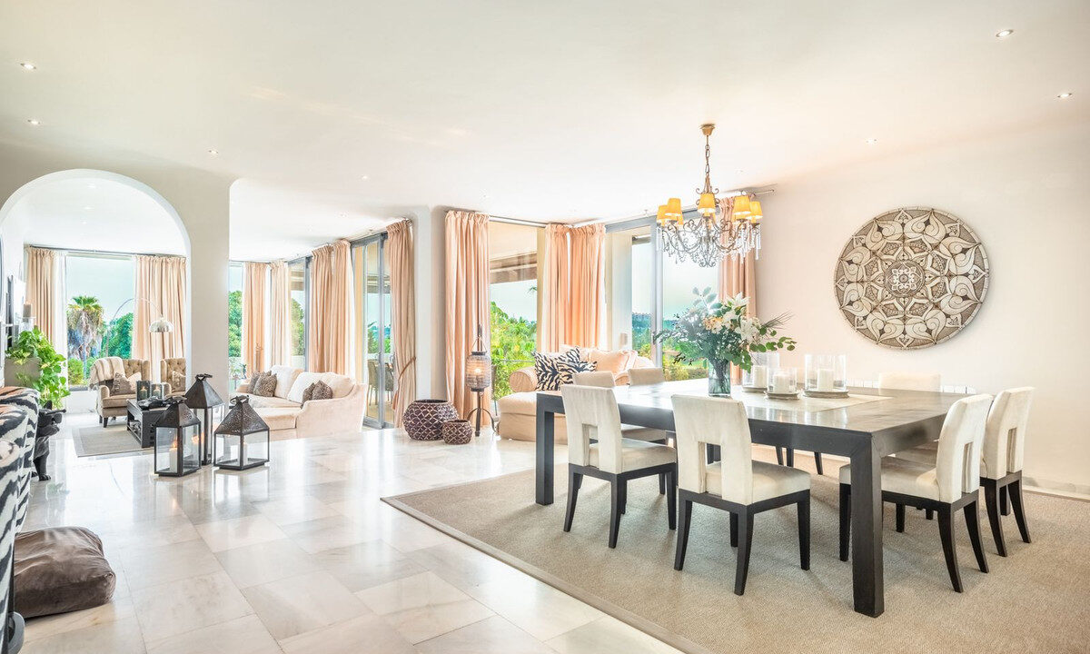 Detached Villa for sale in Málaga Nueva Andalucía Costa del Sol Spain - Jacques Olivier Marbella