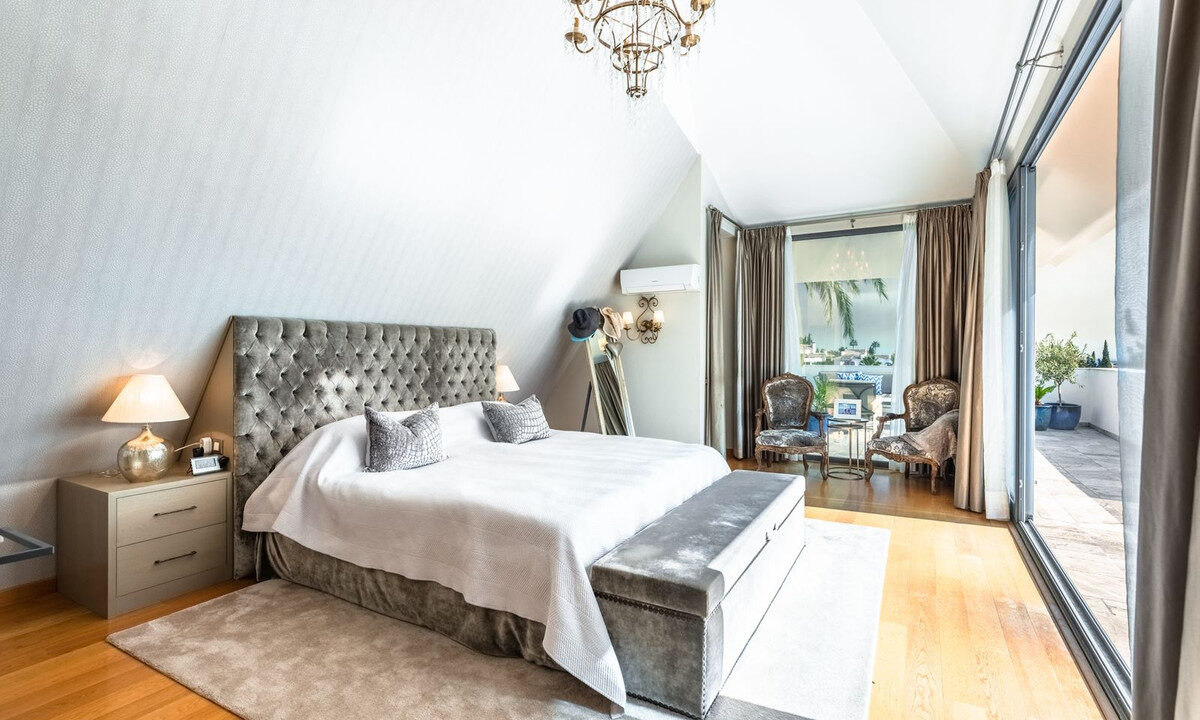 Detached Villa for sale in Málaga Nueva Andalucía Costa del Sol Spain - Jacques Olivier Marbella