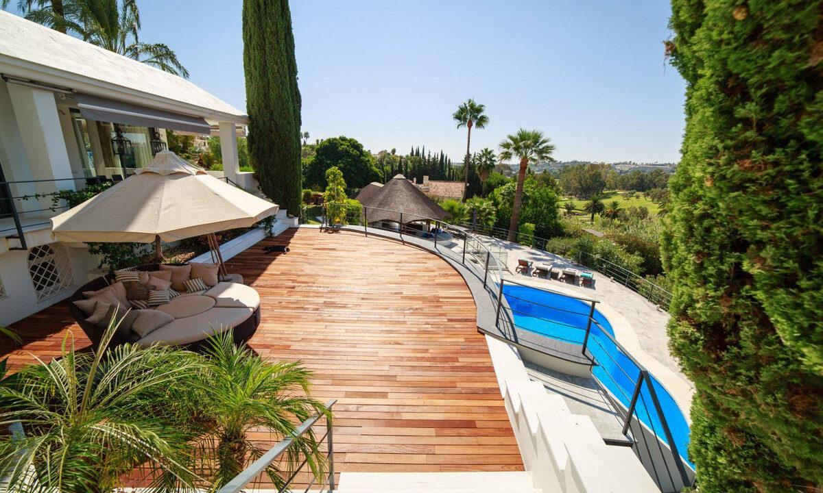 Detached Villa for sale in Málaga Nueva Andalucía Costa del Sol Spain - Jacques Olivier Marbella