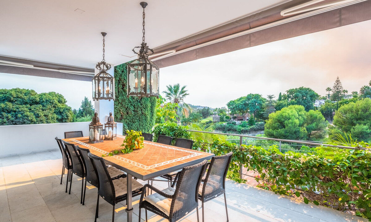 Detached Villa for sale in Málaga Nueva Andalucía Costa del Sol Spain - Jacques Olivier Marbella