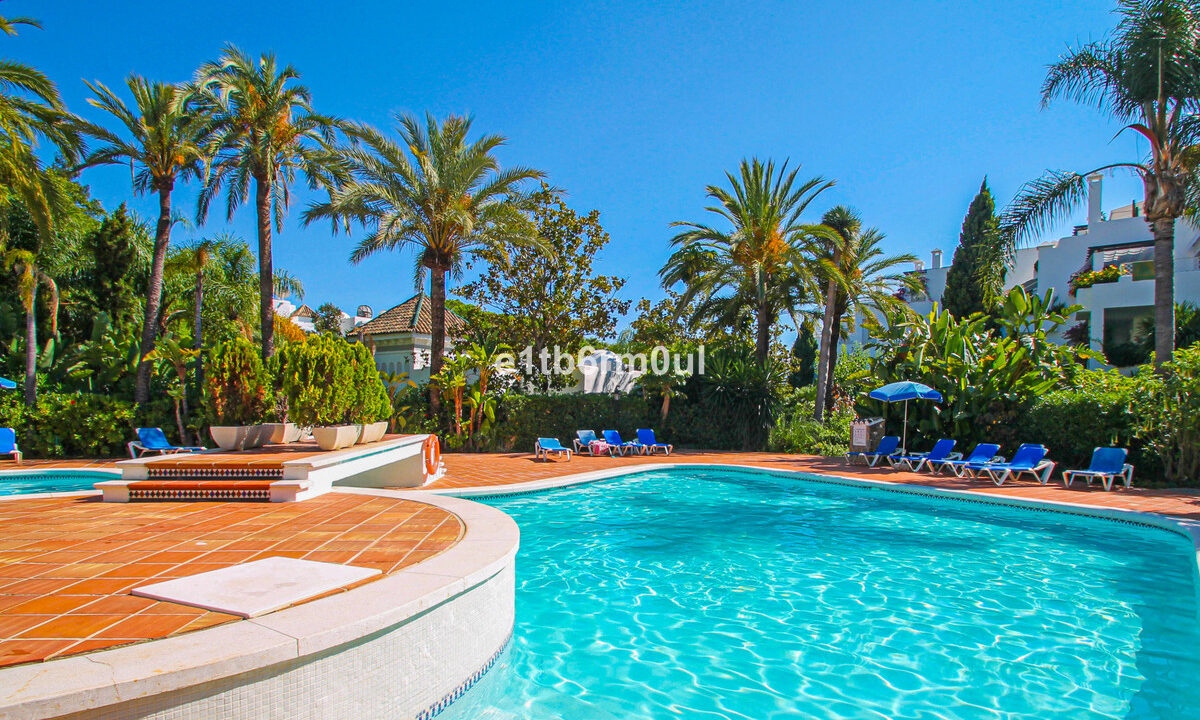 Ground Floor Apartment for sale in Málaga The Golden Mile Costa del Sol Spain - Jacques Olivier Marbella