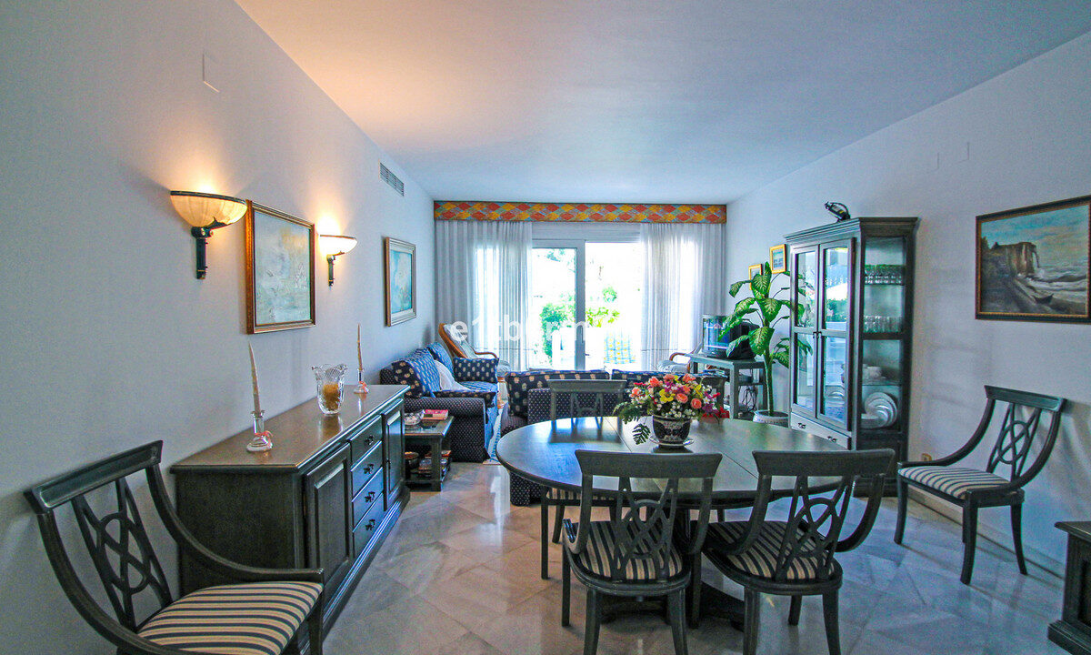 Ground Floor Apartment for sale in Málaga The Golden Mile Costa del Sol Spain - Jacques Olivier Marbella