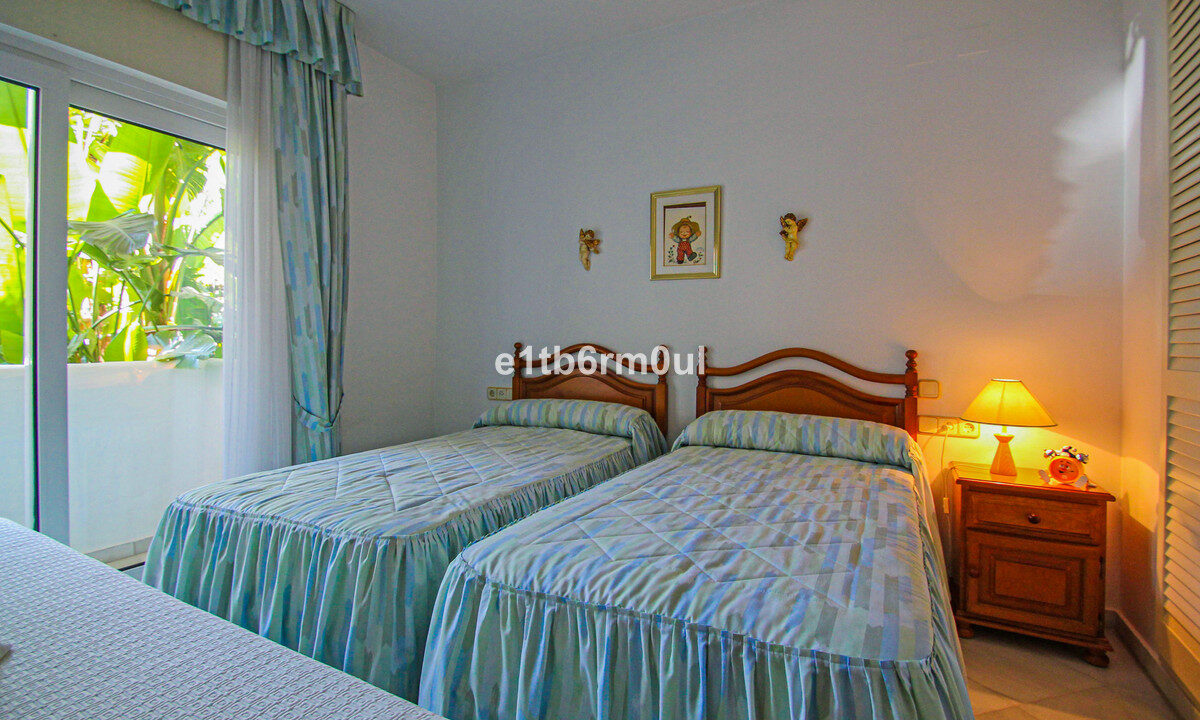 Ground Floor Apartment for sale in Málaga The Golden Mile Costa del Sol Spain - Jacques Olivier Marbella