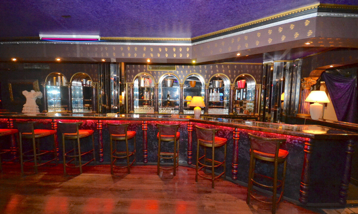 Detached Villa for sale in Málaga El Paraiso Costa del Sol Spain - Jacques Olivier Marbella