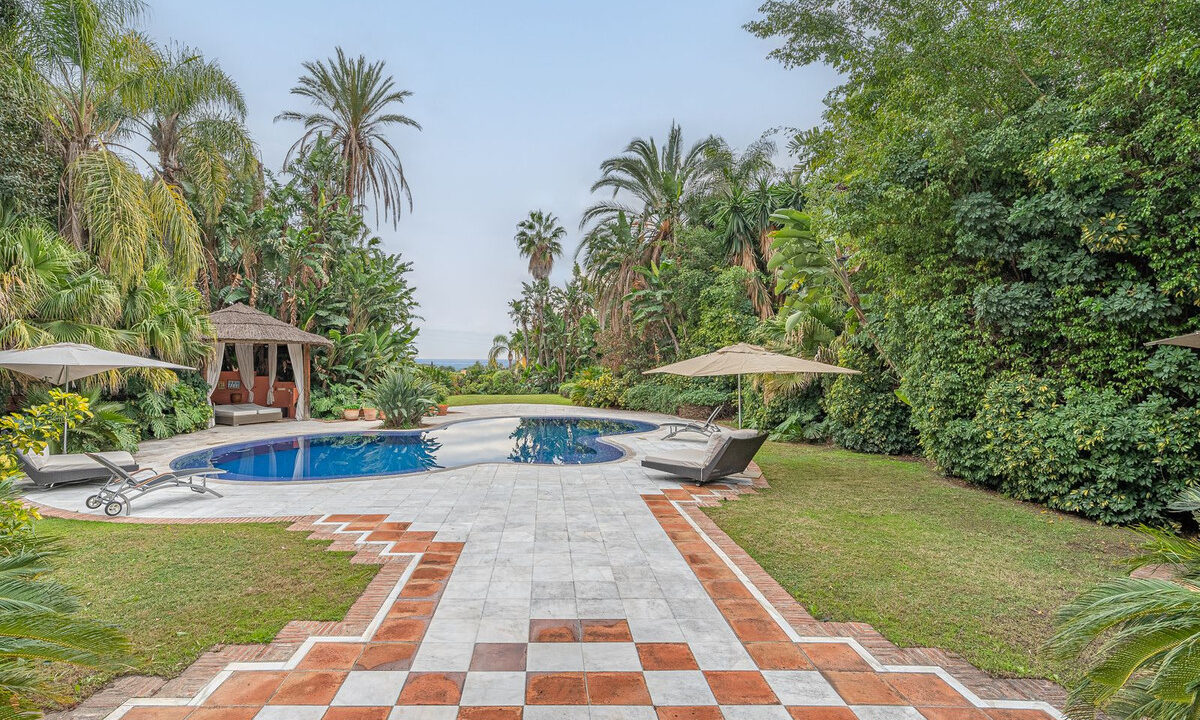 Detached Villa for sale in Málaga Nagüeles Costa del Sol Spain - Jacques Olivier Marbella