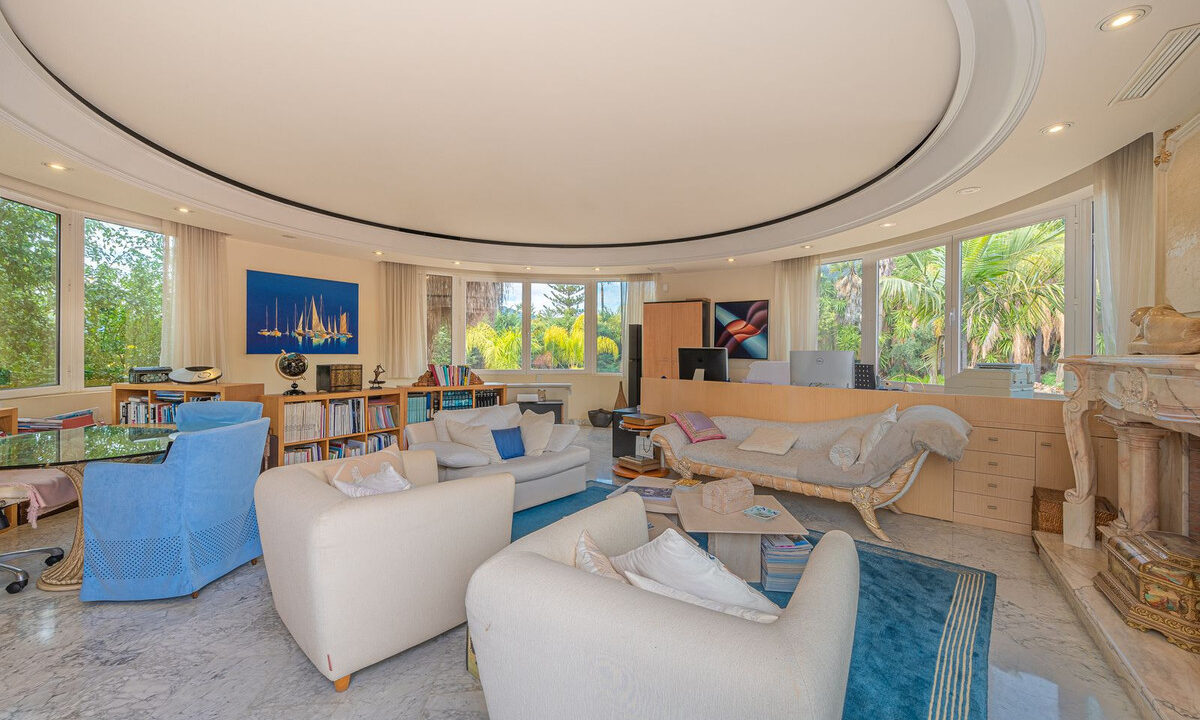 Detached Villa for sale in Málaga Nagüeles Costa del Sol Spain - Jacques Olivier Marbella